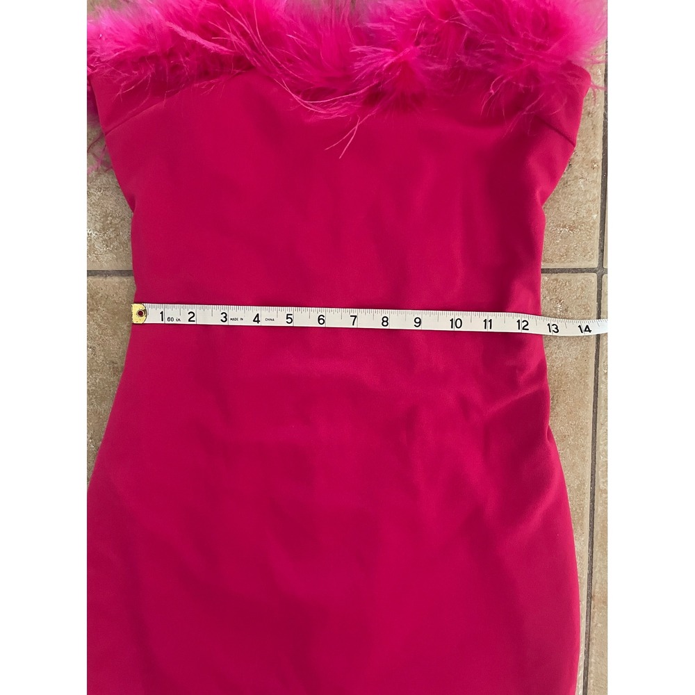 NWT Windsor Hot Pink Feather Trim Strapless Mini Bodycon Dress Size M - Picture 7 of 9